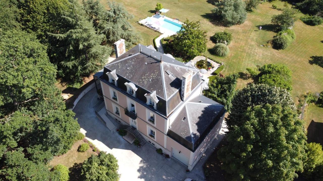 La Maison Ribotteau L'Isle-Jourdain  Exterior photo